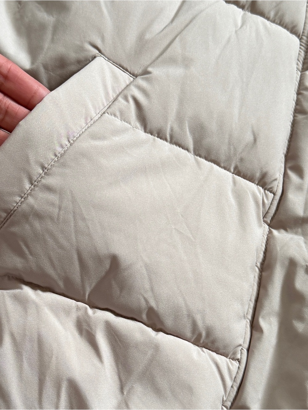 HFX Outdoors Puffer Vest Women Large Beige Snap Zip & Pockets Polyester Hiking - Picture 6 of 10